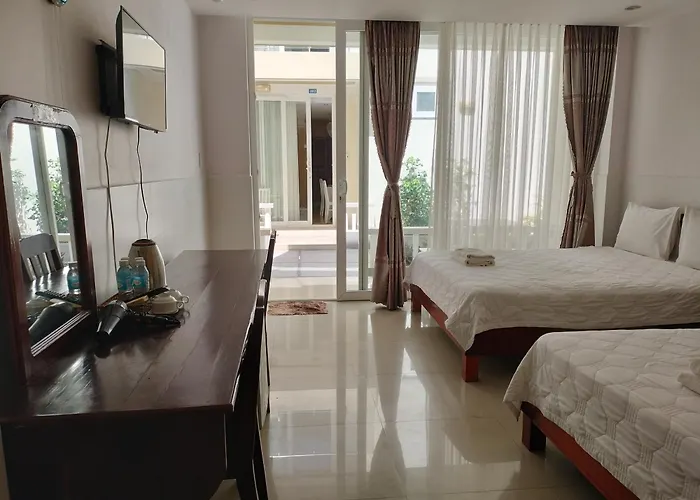 Yen Family Hotel