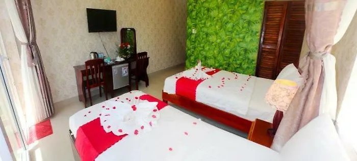 Yen Family Hotel 3*